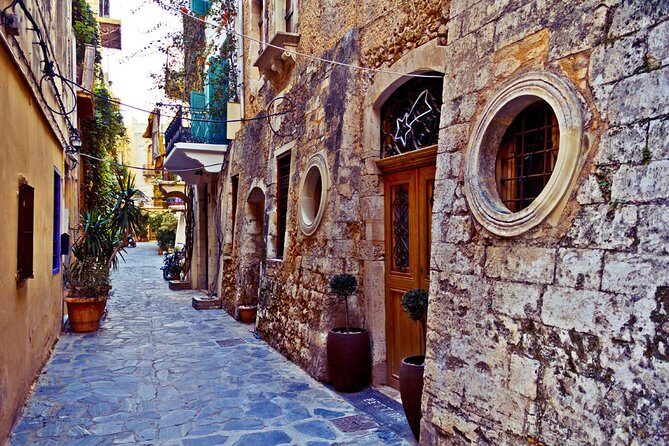 Chania old town, mountains, restaurant Private Tour (group of 6) - Stop 3: Firka Fortress—Venetians, Ottomans, and a Maritime Museum by the gate