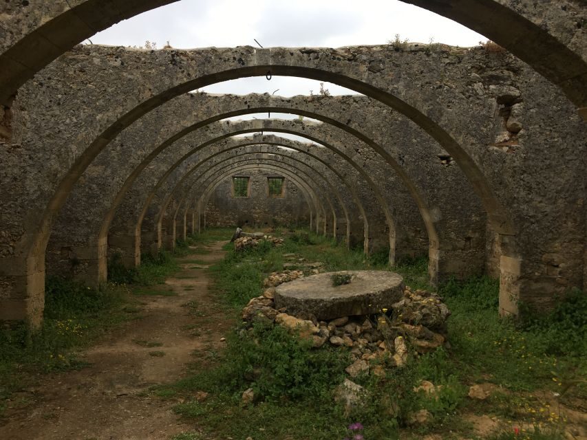 Chania Private Olive Oil Tour: Oil Tasting & Villages Tour - A 7.5-Hour Private Day in Chania and Apokoronas