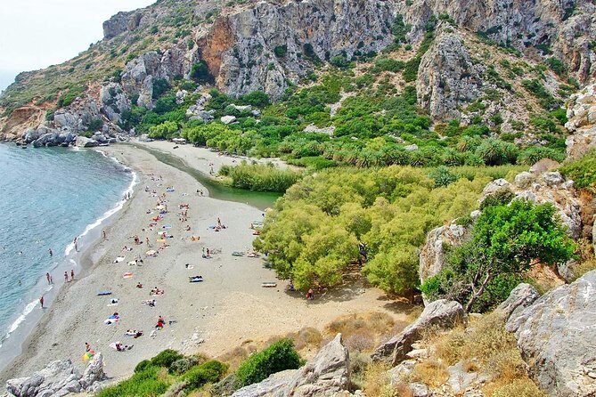 Preveli Beach and Plakias Full-Day Trip From Rethymno - Plakias in a natural bay: lunch, shopping, and turquoise water